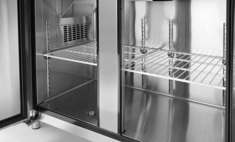 Stół chłodniczy Kitchen Line 2-drzwiowy z agregatem bocznym, linia 600 Hendi