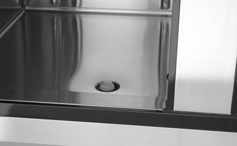Stół chłodniczy Kitchen Line 2-drzwiowy z agregatem bocznym, linia 600 Hendi